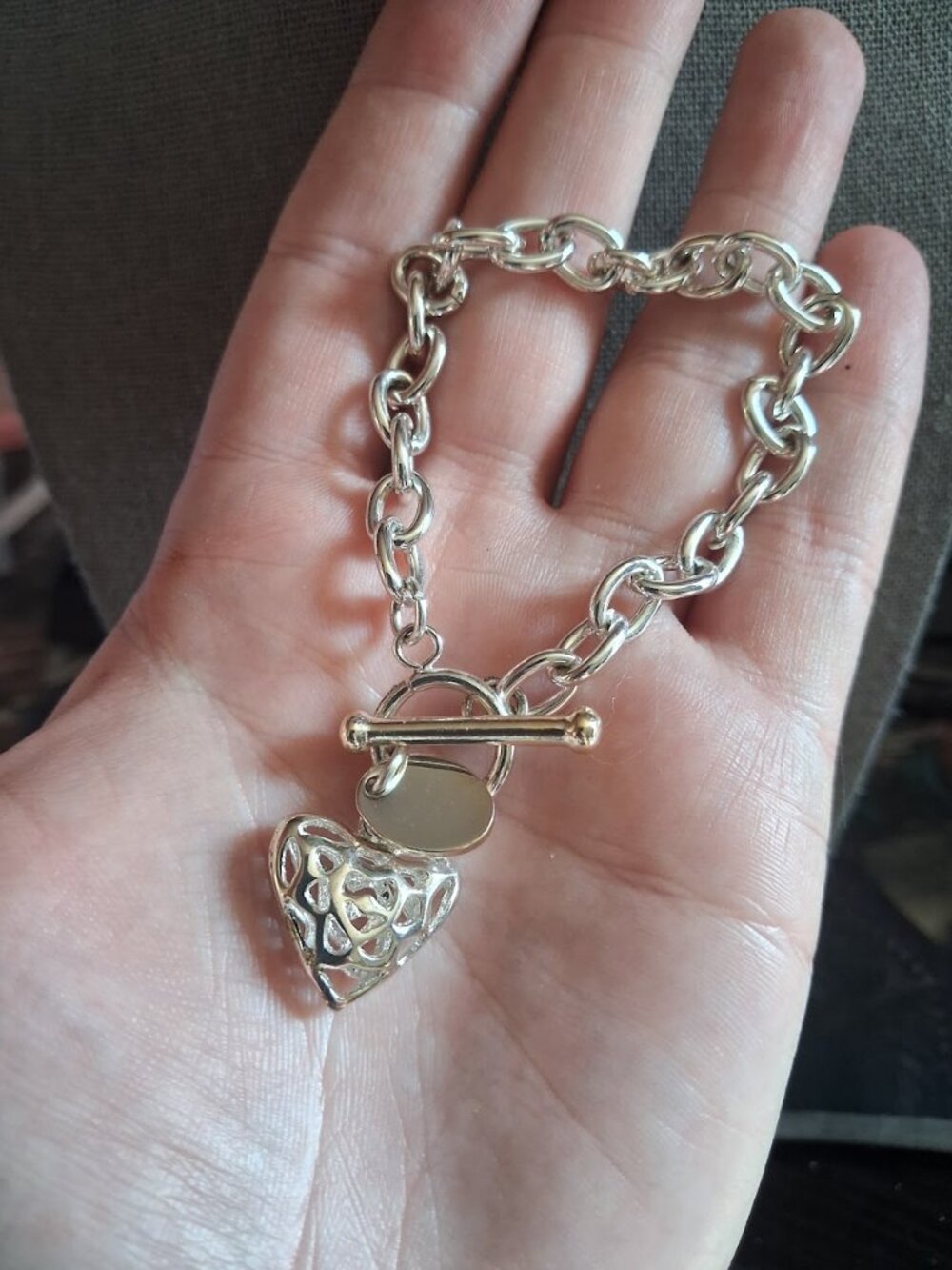 7 inch Heart dangle bracelet